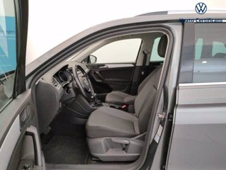 VOLKSWAGEN Tiguan 2.0 TDI SCR DSG Business BlueMotion Technology